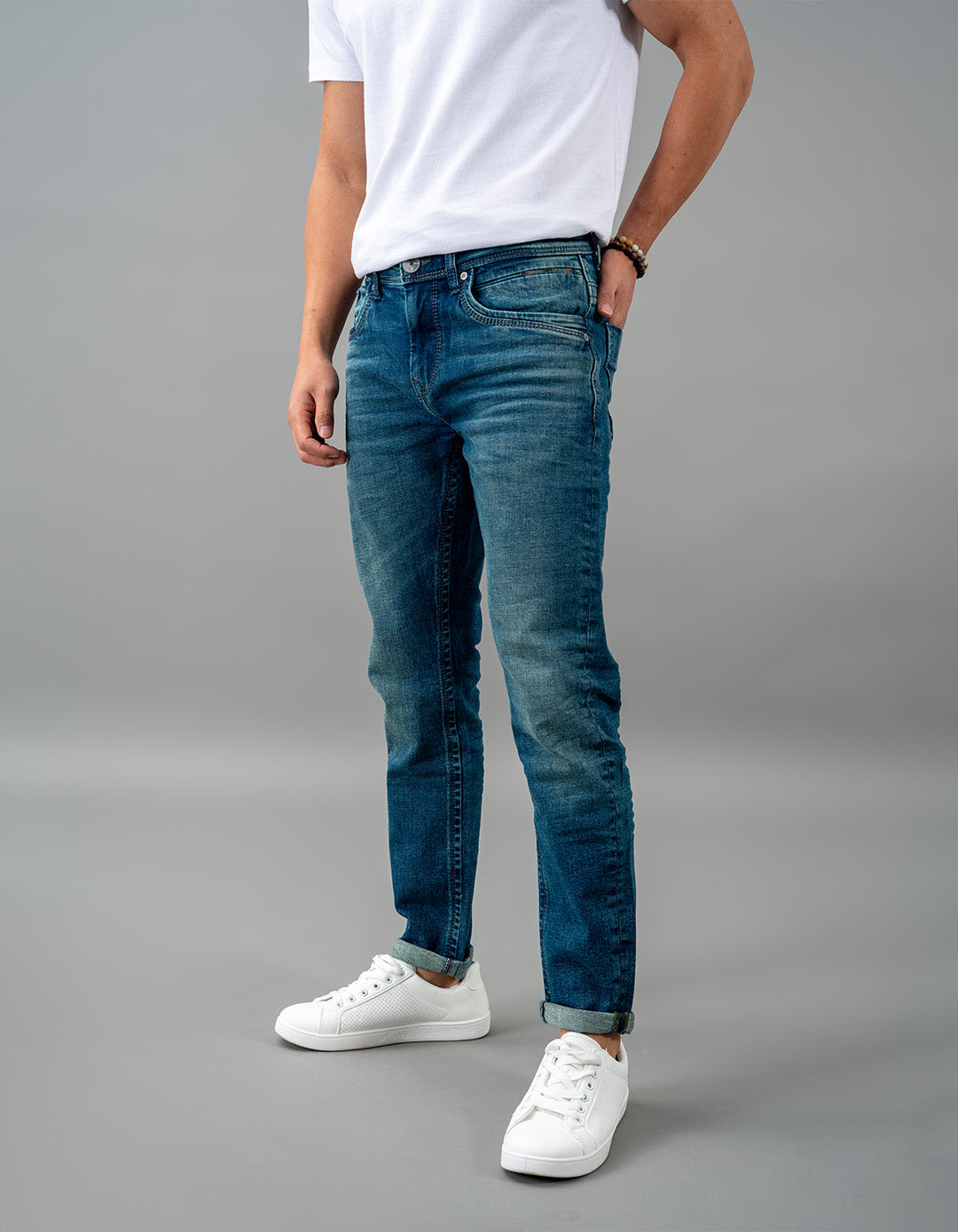 Med Blue 5 Pocket Low-Rise Ankle Length Jeans