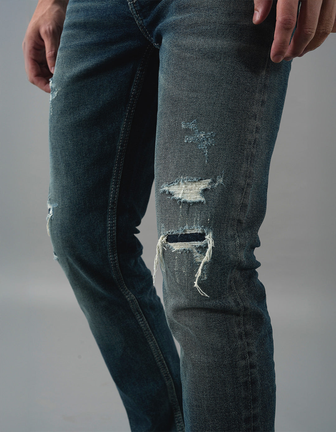 Med Blue 5 Pocket Mid-Rise Slim Straight Fit Jeans
