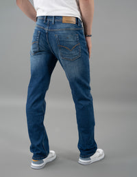 Med Blue 5 Pocket Midrise, Comfort And Straight Fit Jeans
