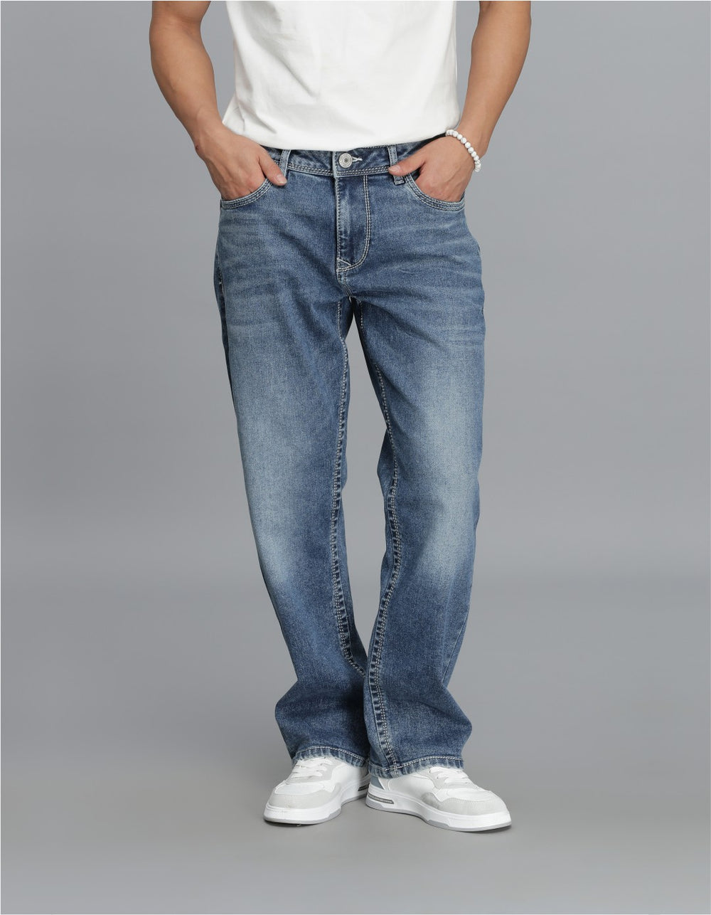 Med Blue 5 Pocket Midrise, Comfort Straight Fit Cropped Jeans