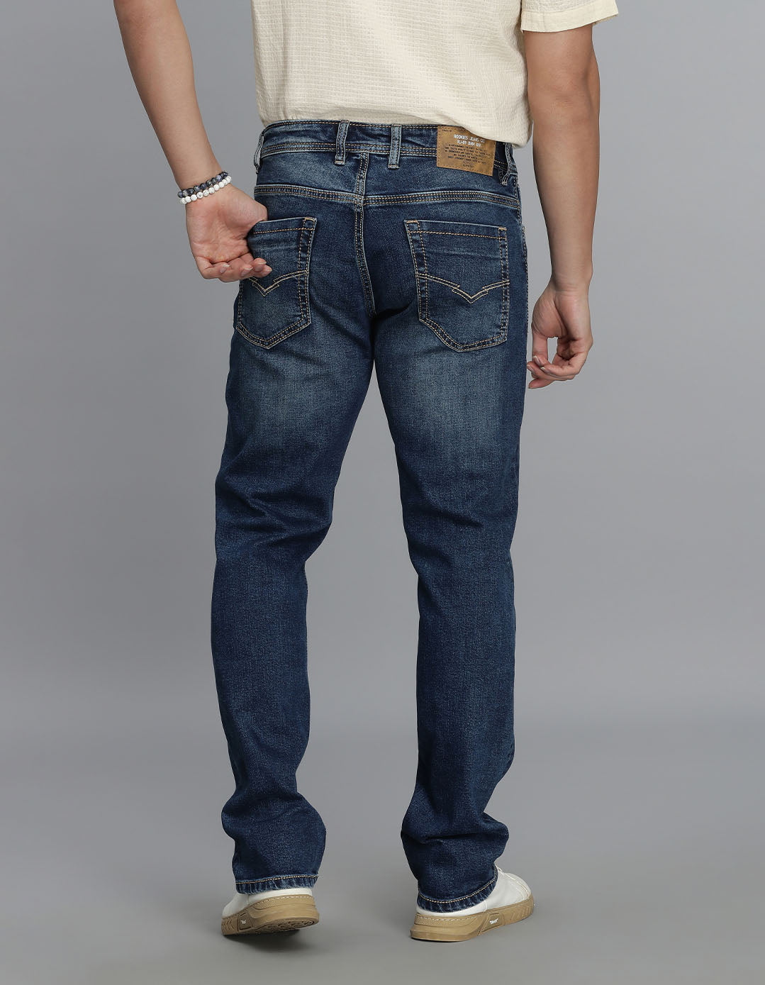 Med Blue 5 Pocket Midrise, Comfort And Straight Fit Jeans