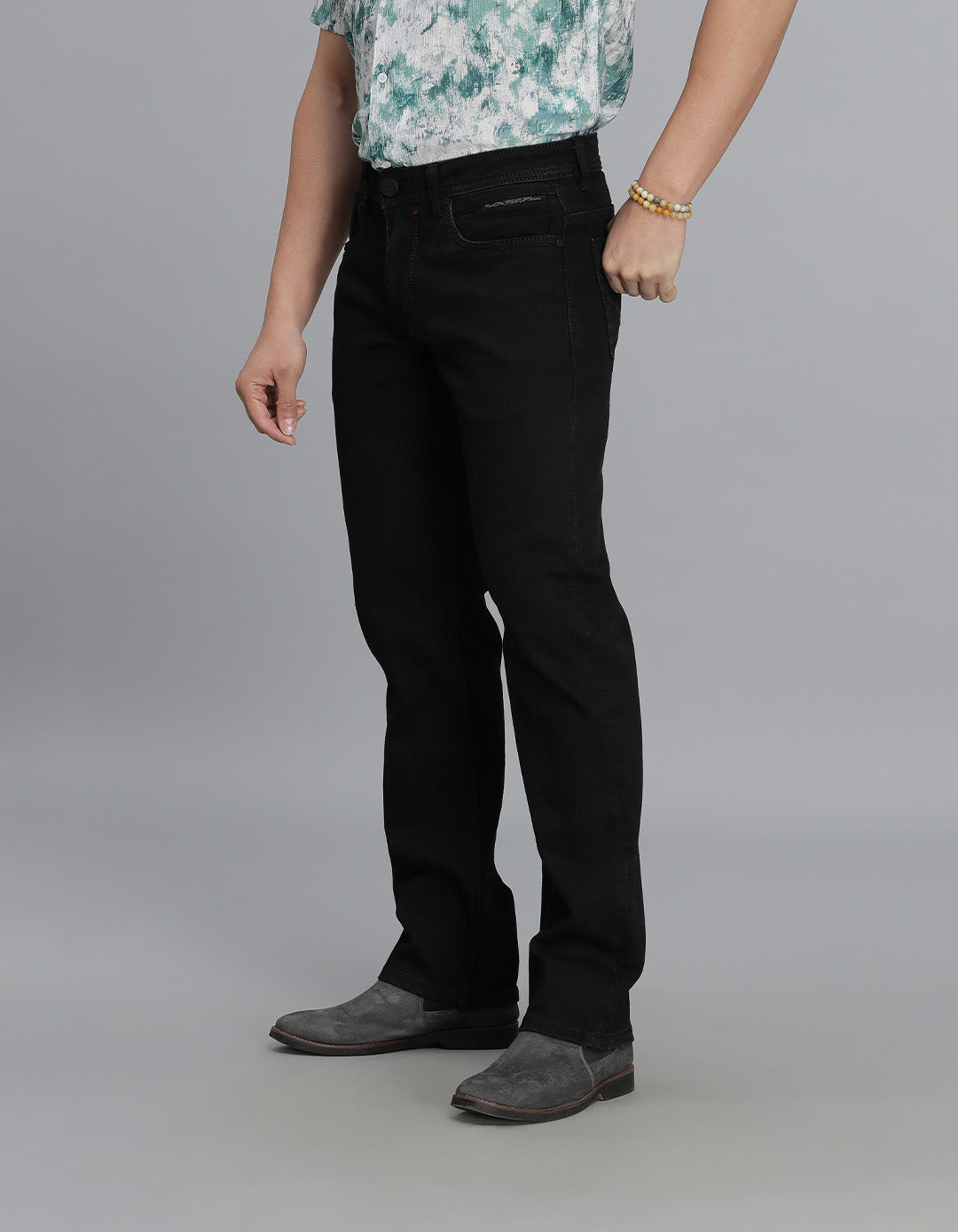 Black 5 Pocket Midrise, Comfort And Straight Fit Jeans