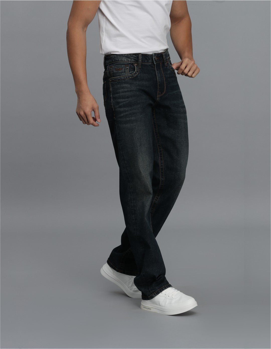 Dk Blue 5 Pocket Midrise, Comfort And Straight Fit Jeans