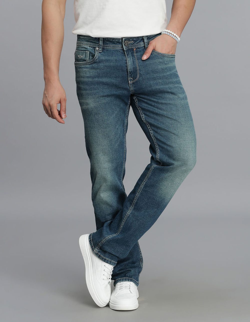 Med Blue 5 Pocket Midrise, Comfort And Straight Fit Jeans