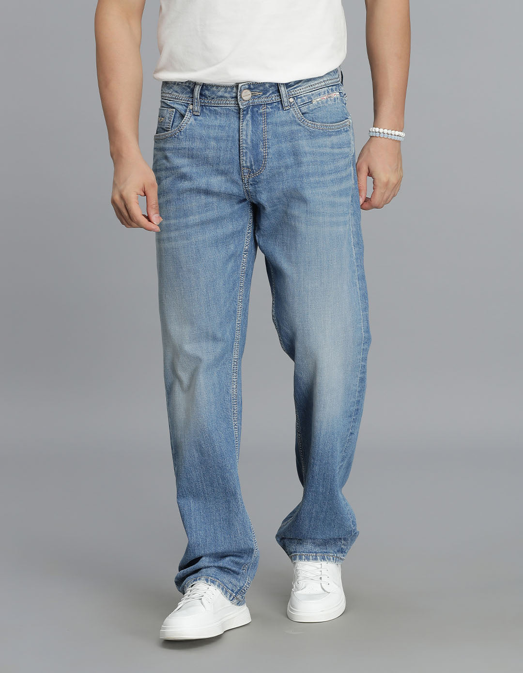 Med Blue 5 Pocket Midrise, Comfort And Straight Fit Jeans