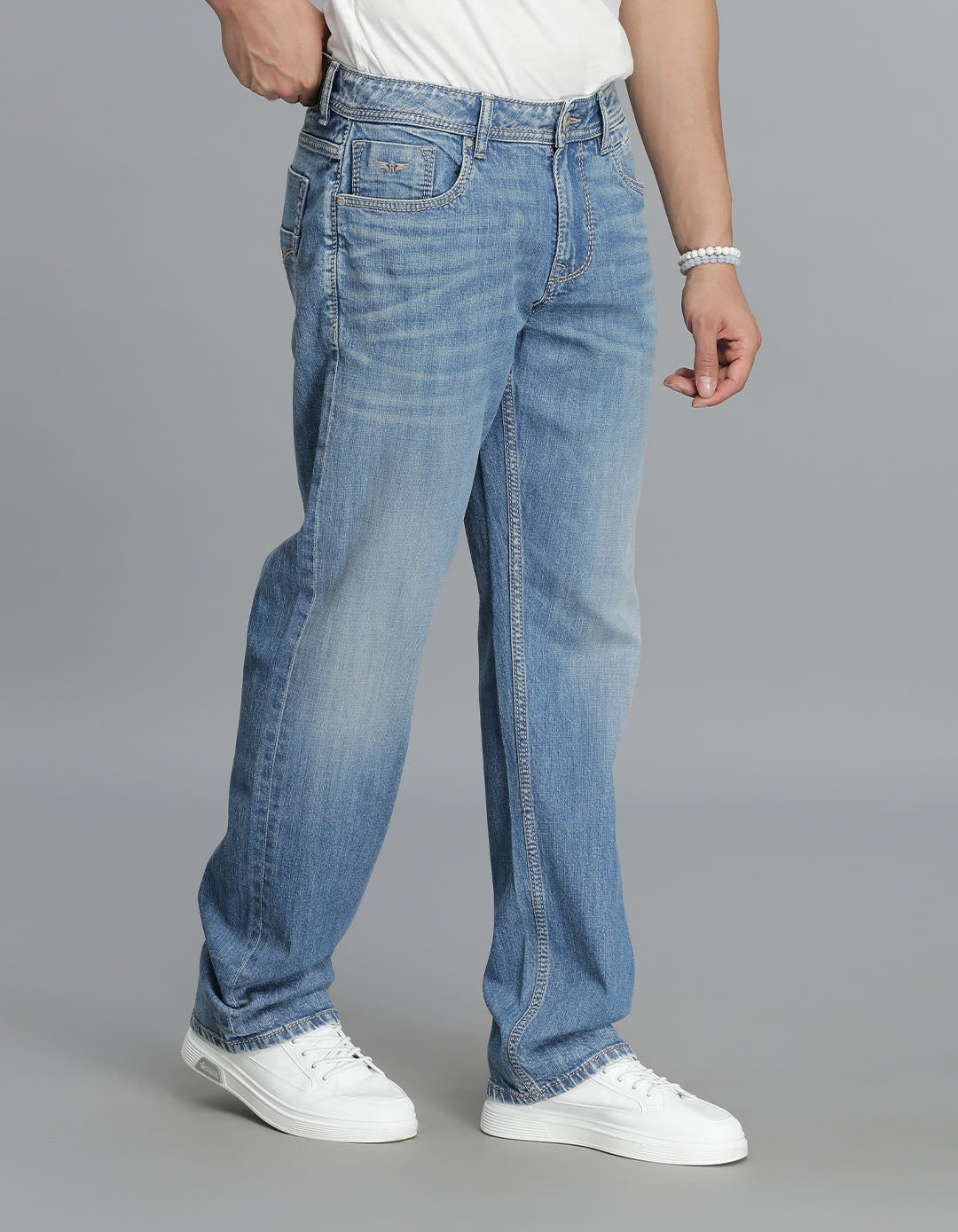 Med Blue 5 Pocket Midrise, Comfort And Straight Fit Jeans