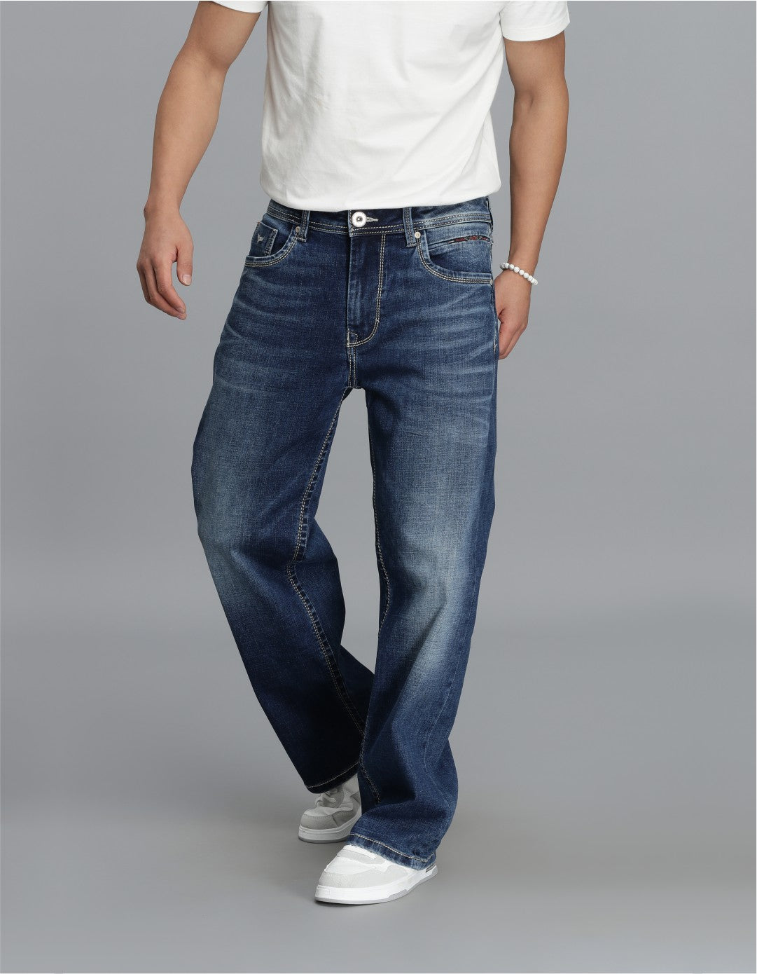 Med Blue 5 Pocket Midrise Loose Fit Cropped Jeans