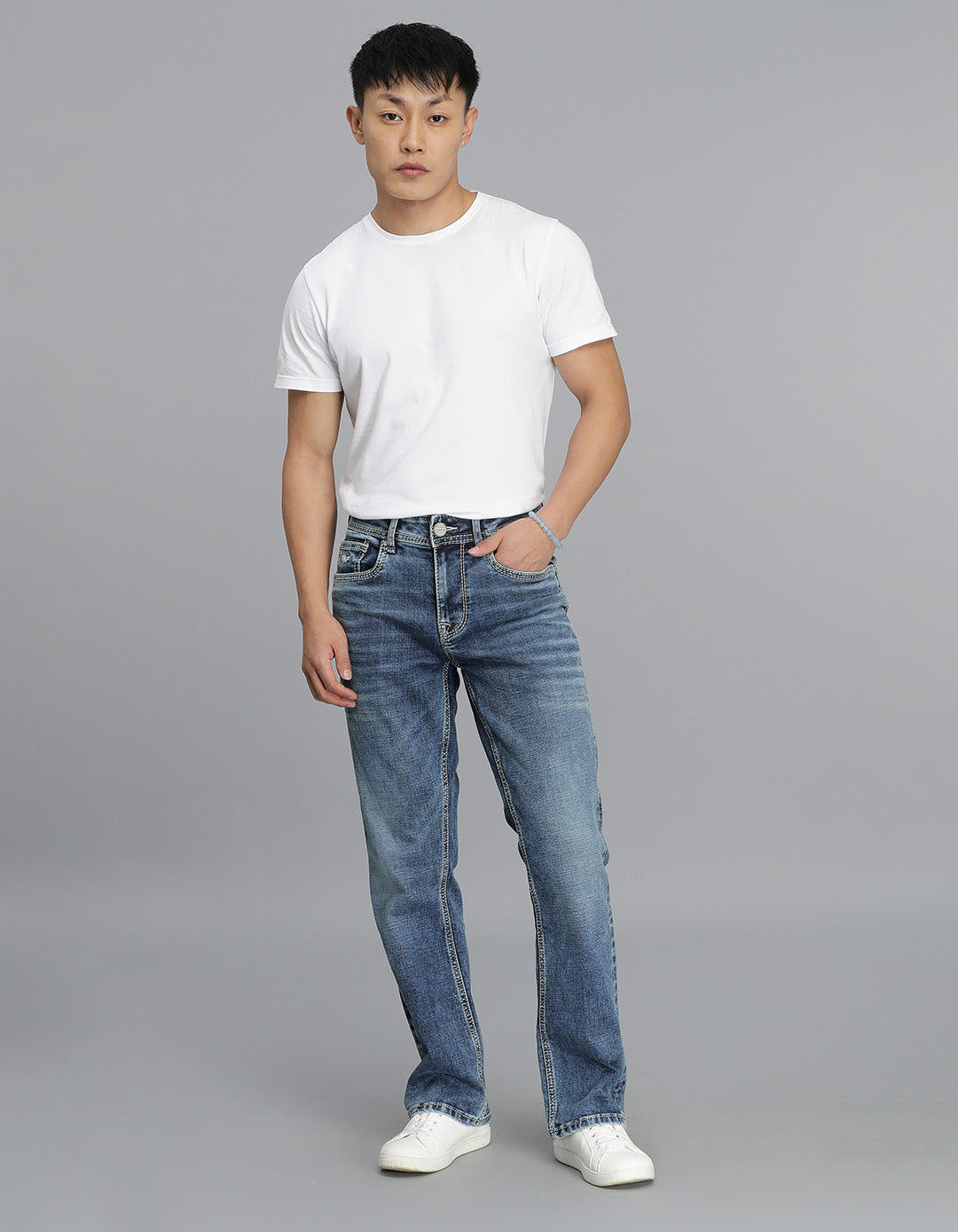 Med Blue 5 Pocket Mid Rise Loose Boot Leg Cropped Jeans