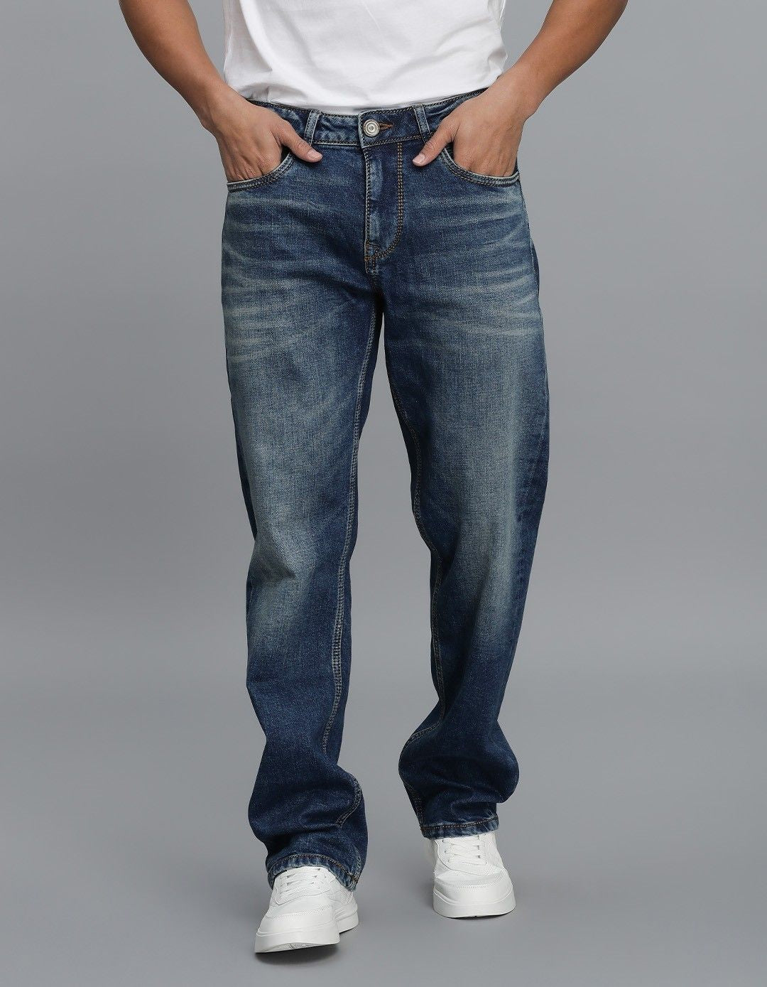 Med Blue 5 Pocket Midrise, Comfort And Straight Fit Jeans