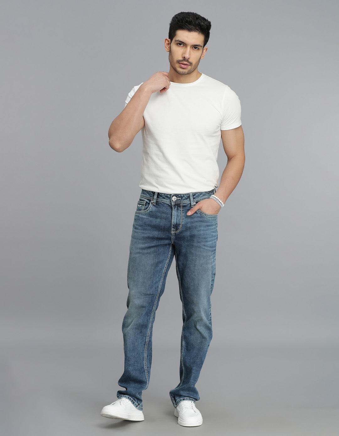 Med Blue 5 Pocket Midrise, Comfort And Straight Fit Jeans
