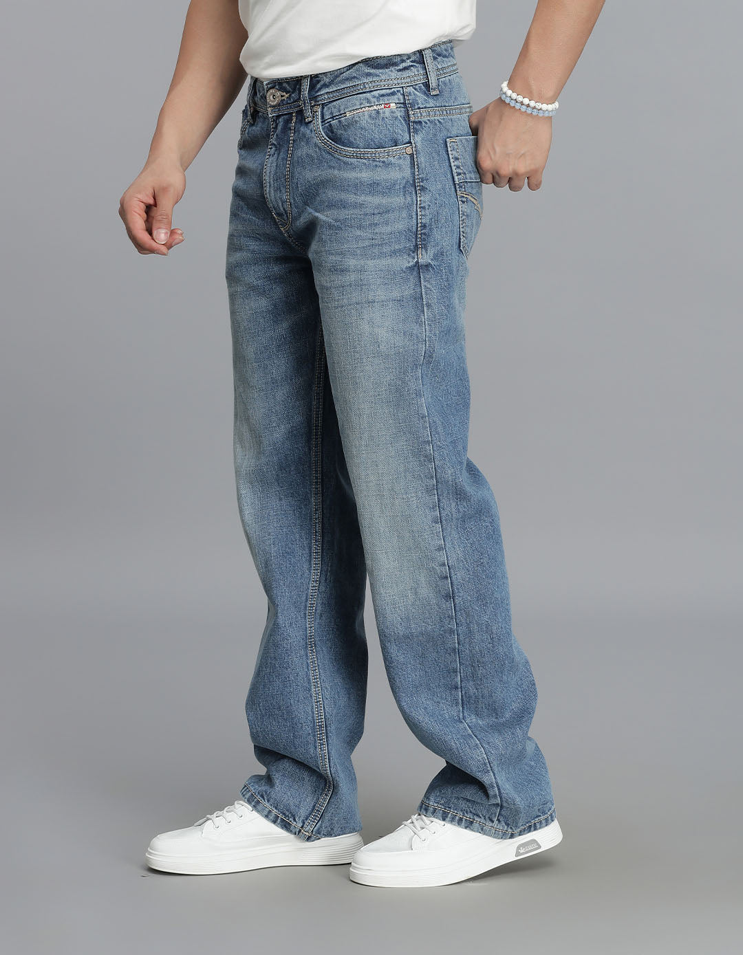 Med Blue 5 Pocket Midrise Loose Fit Jeans