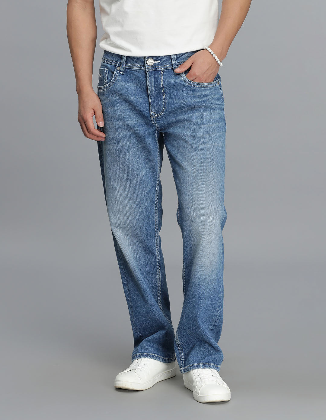 Med Blue 5 Pocket Midrise, Comfort Straight Fit Cropped Jeans