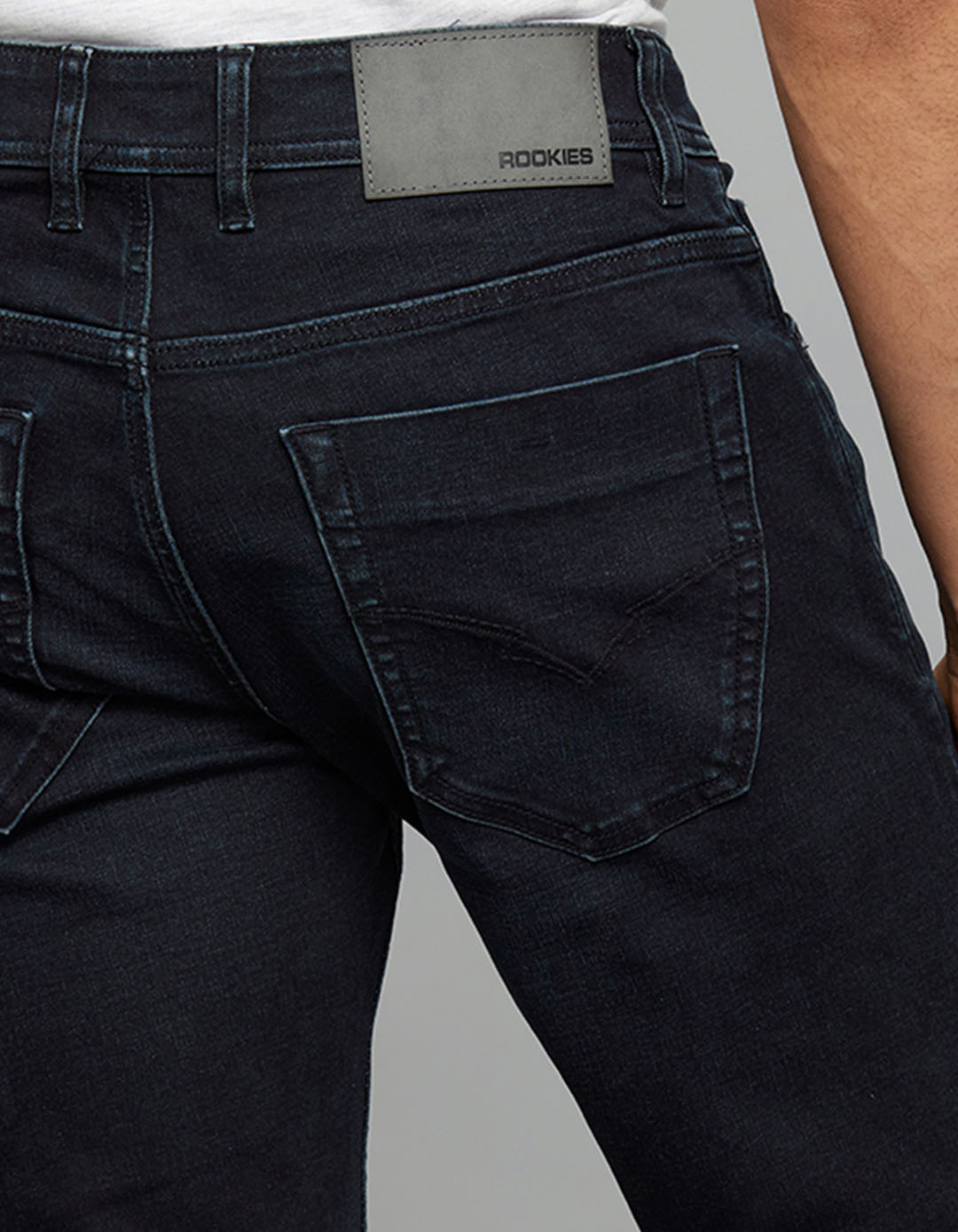 Dark Blue 5 Pocket Mid-Rise Slim Straight Fit Classic Stretch Jeans