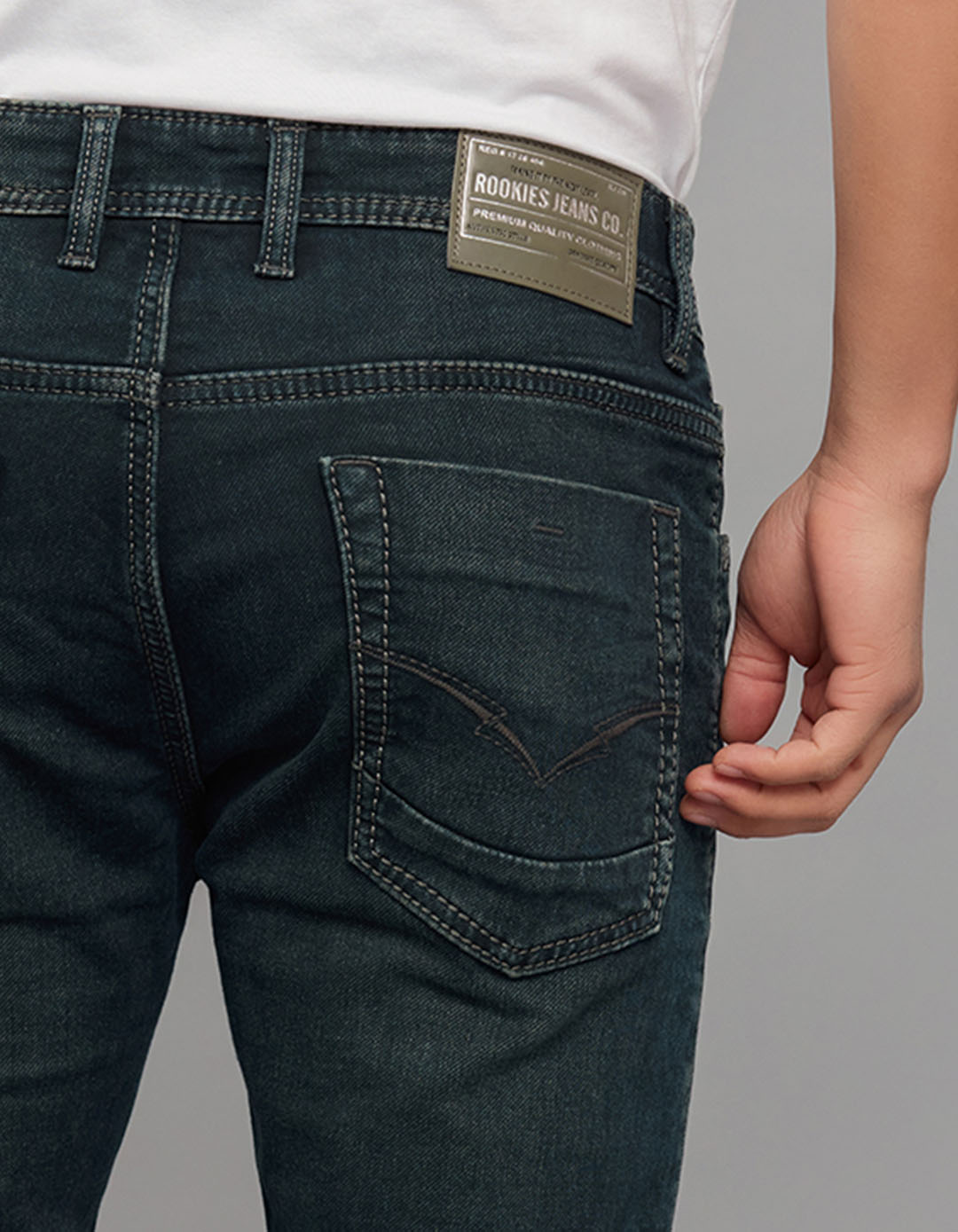 Dark Blue 5 Pocket Low-Rise Ankle Length Knit Stretch Jeans
