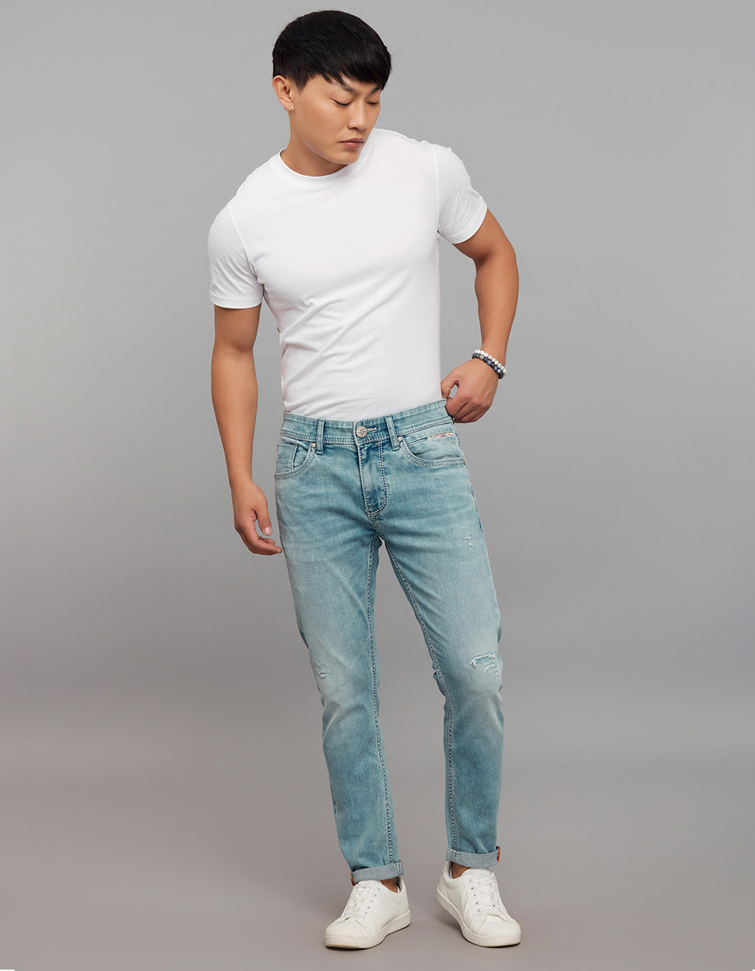 Light Blue 5 Pocket Low-Rise Tapered Ankle Length Stretch Jeans