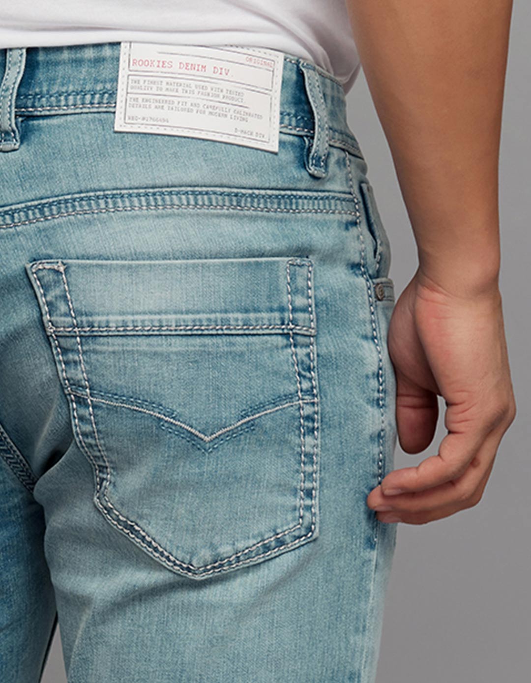 Light Blue 5 Pocket Low-Rise Tapered Ankle Length Stretch Jeans