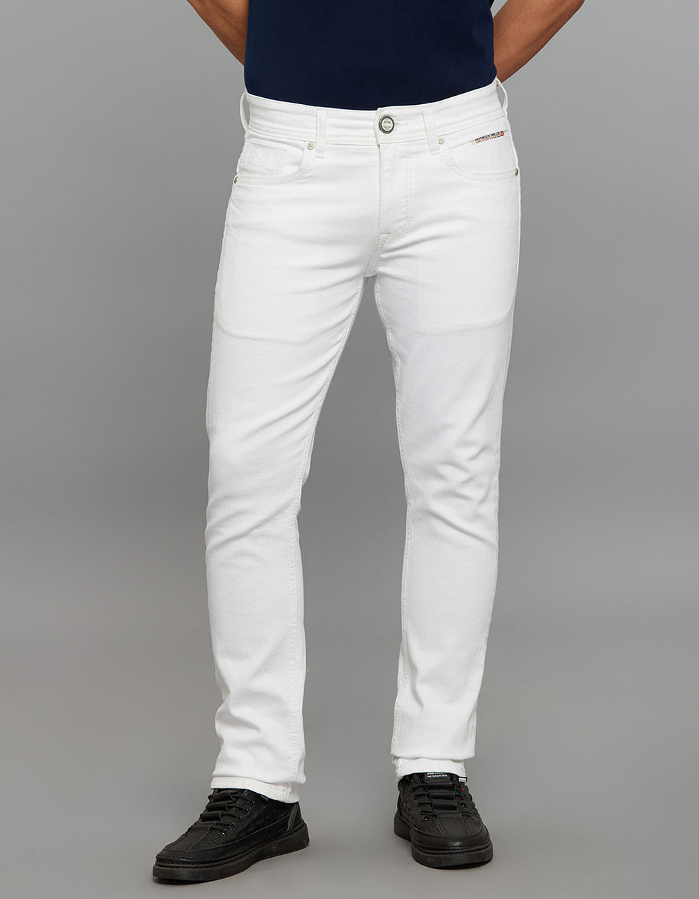 White 5 Pocket Mid-Rise Slim Straight Fit Stretch Jeans