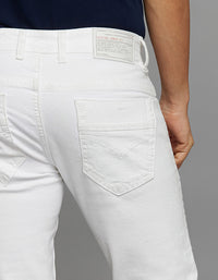 White 5 Pocket Mid-Rise Slim Straight Fit Stretch Jeans