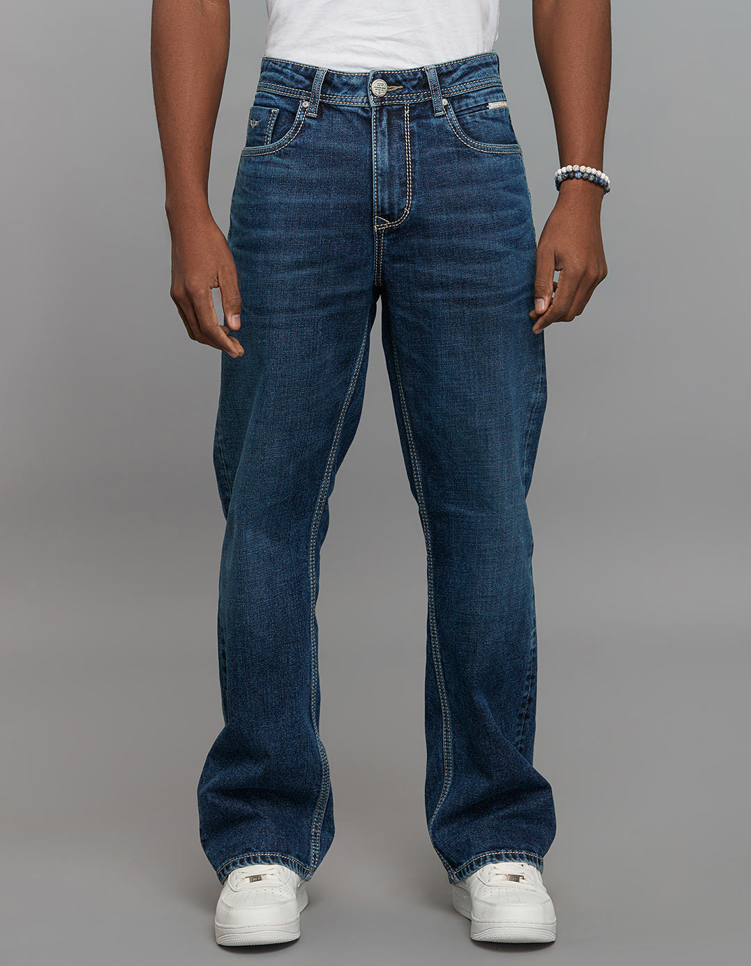 Medium Blue 5 Pocket Midrise Loose Fit Stretch Jeans