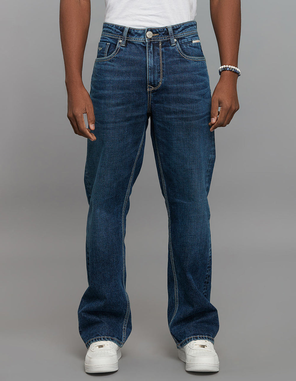 Medium Blue 5 Pocket Midrise Loose Fit Stretch Jeans