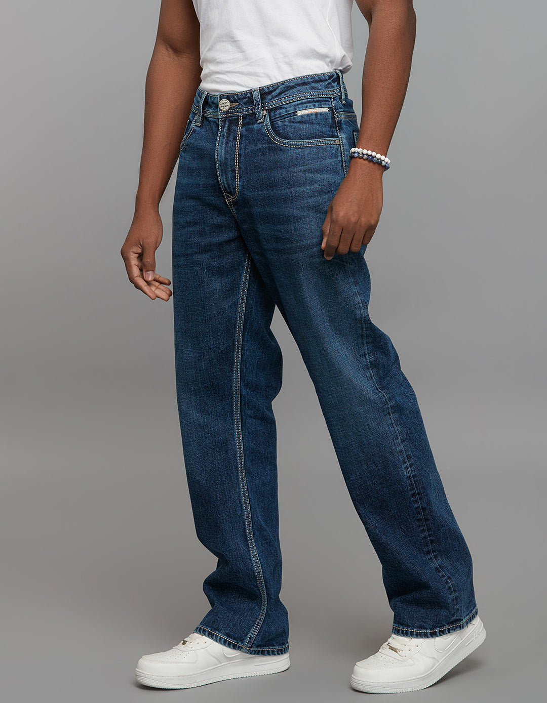 Medium Blue 5 Pocket Midrise Loose Fit Stretch Jeans