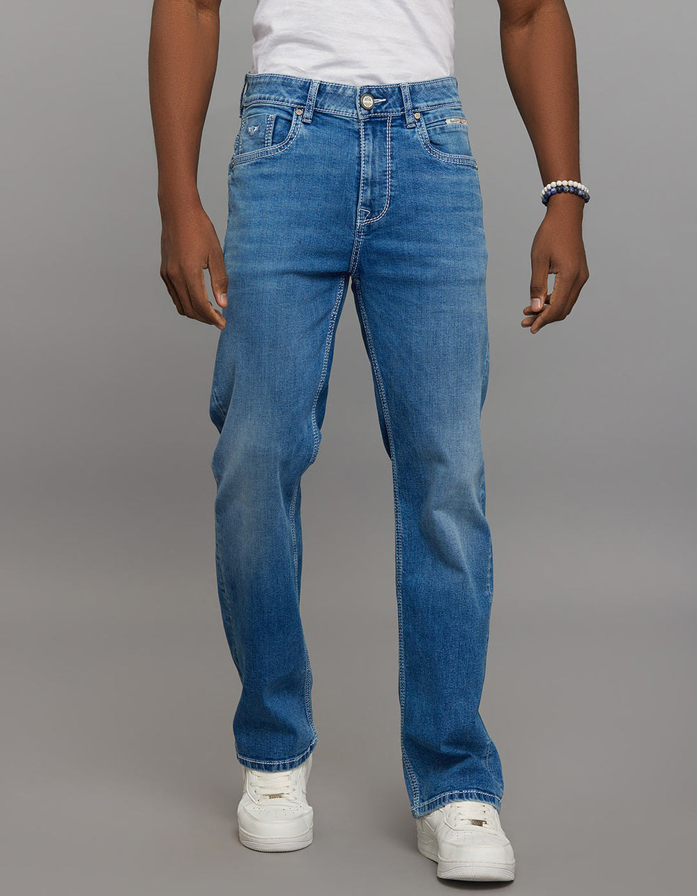 Medium Blue 5 Pocket Midrise Loose Fit Stretch Jeans