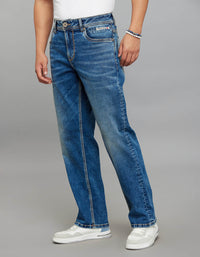 Medium Blue 5 Pocket Midrise, Comfort And Straight Crop Length Stretch Jeans