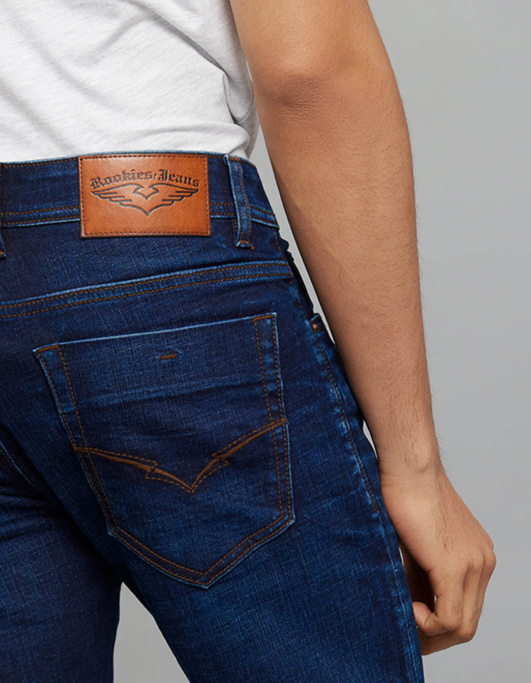 Dark Blue 5 Pocket Mid-Rise Slim Straight Fit Classic Stretch Jeans