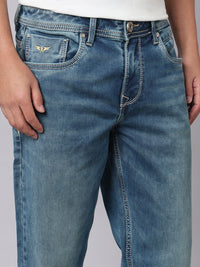 Med Blue Midrise, Comfort And Straight Crop Length Stretch Jeans