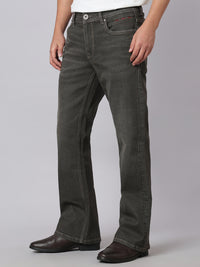 Brown Mid Rise Cropped Length Loose Boot Leg Stretch Jeans