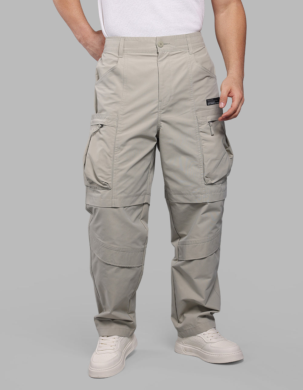 STONE BALOON FIT CARGO PANTS