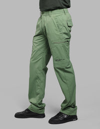 MILITARY GREEN COMFORT STRAIGHT FIT STRETCH CARGO PANTS