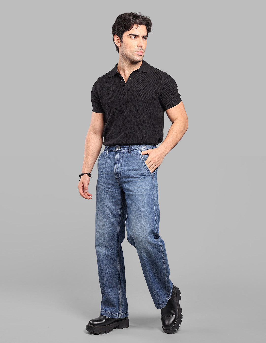 Med Blue Loose Fit Jeans
