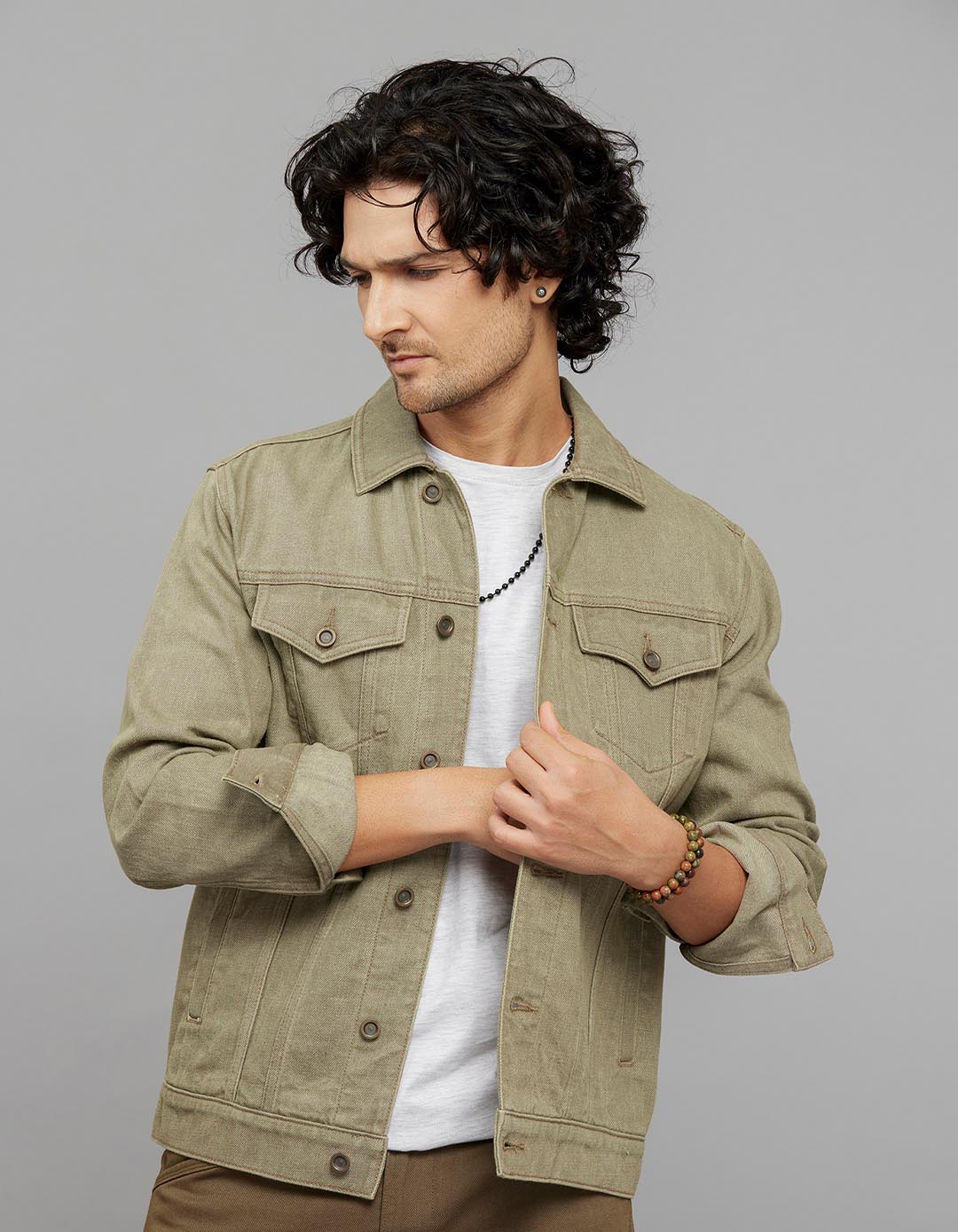 Arny Art Button Front Closure Classic Flap Pocket Denim Jacket