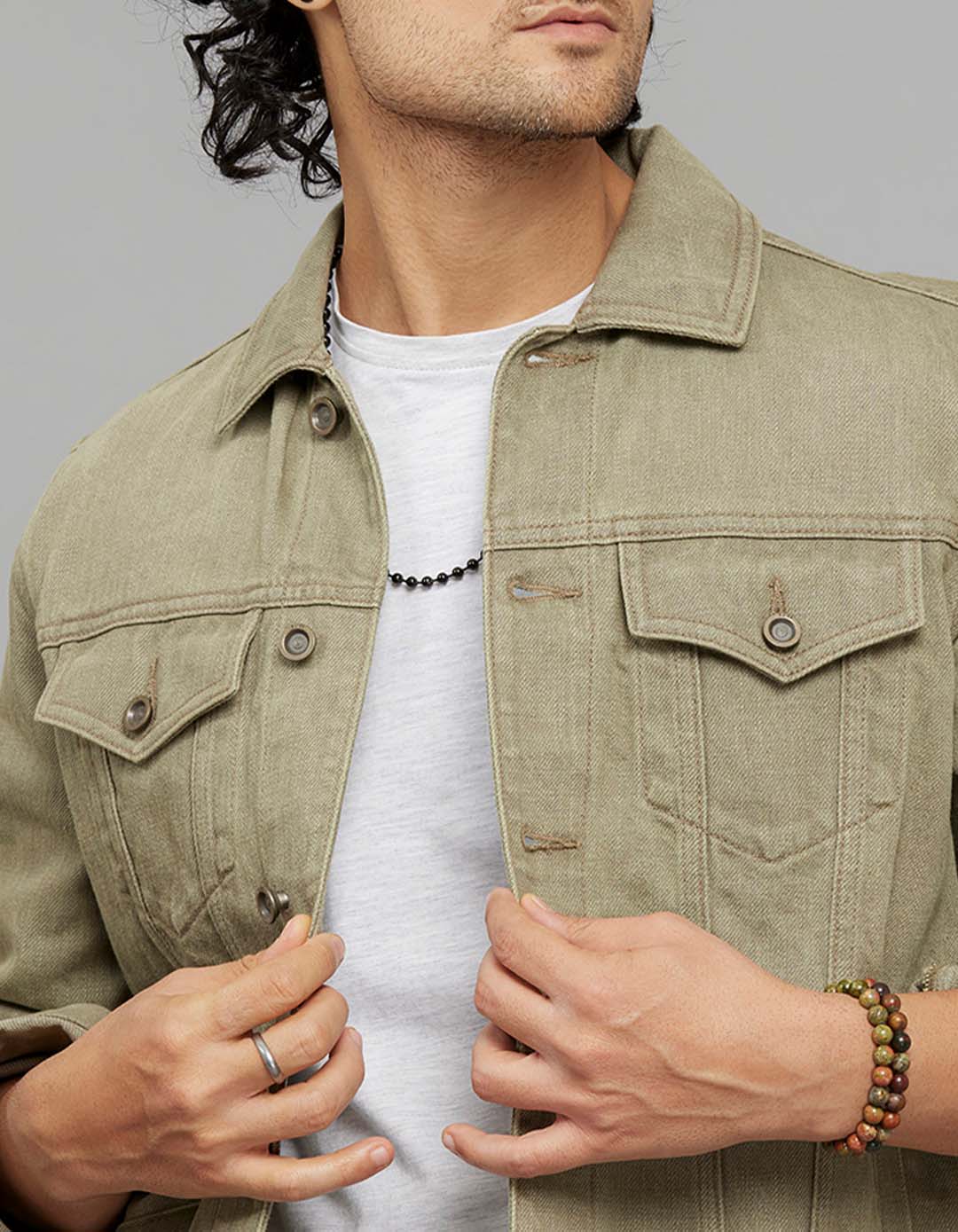 Arny Art Button Front Closure Classic Flap Pocket Denim Jacket