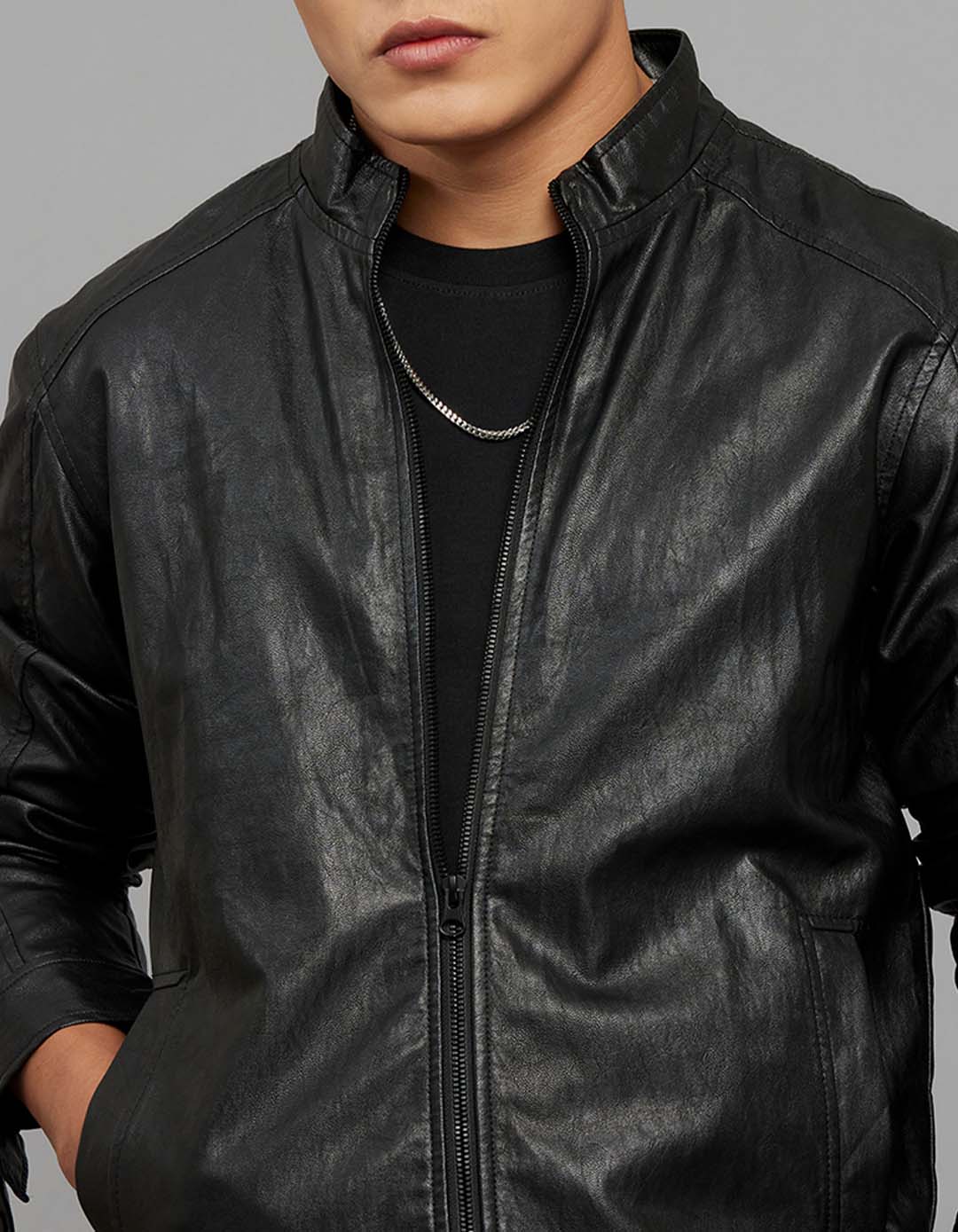Black Zipper Front Closure Long Sleeves Leather Jacket