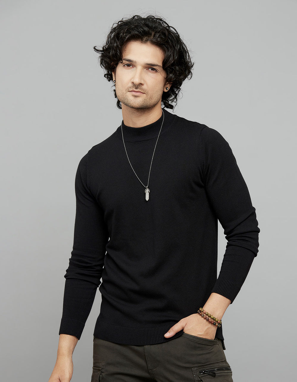 Jet Black Round Neck Full Sleeves Flatknit
