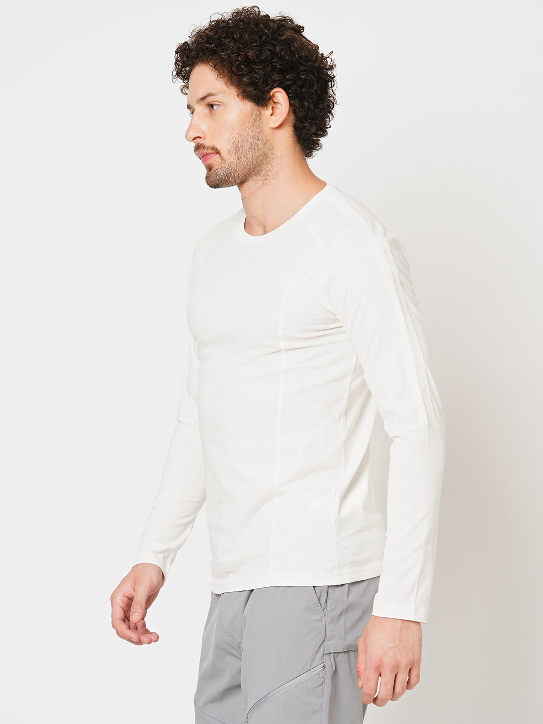 White Full Sleeve Round Neck Tee (R Neck F/Slv Slim)