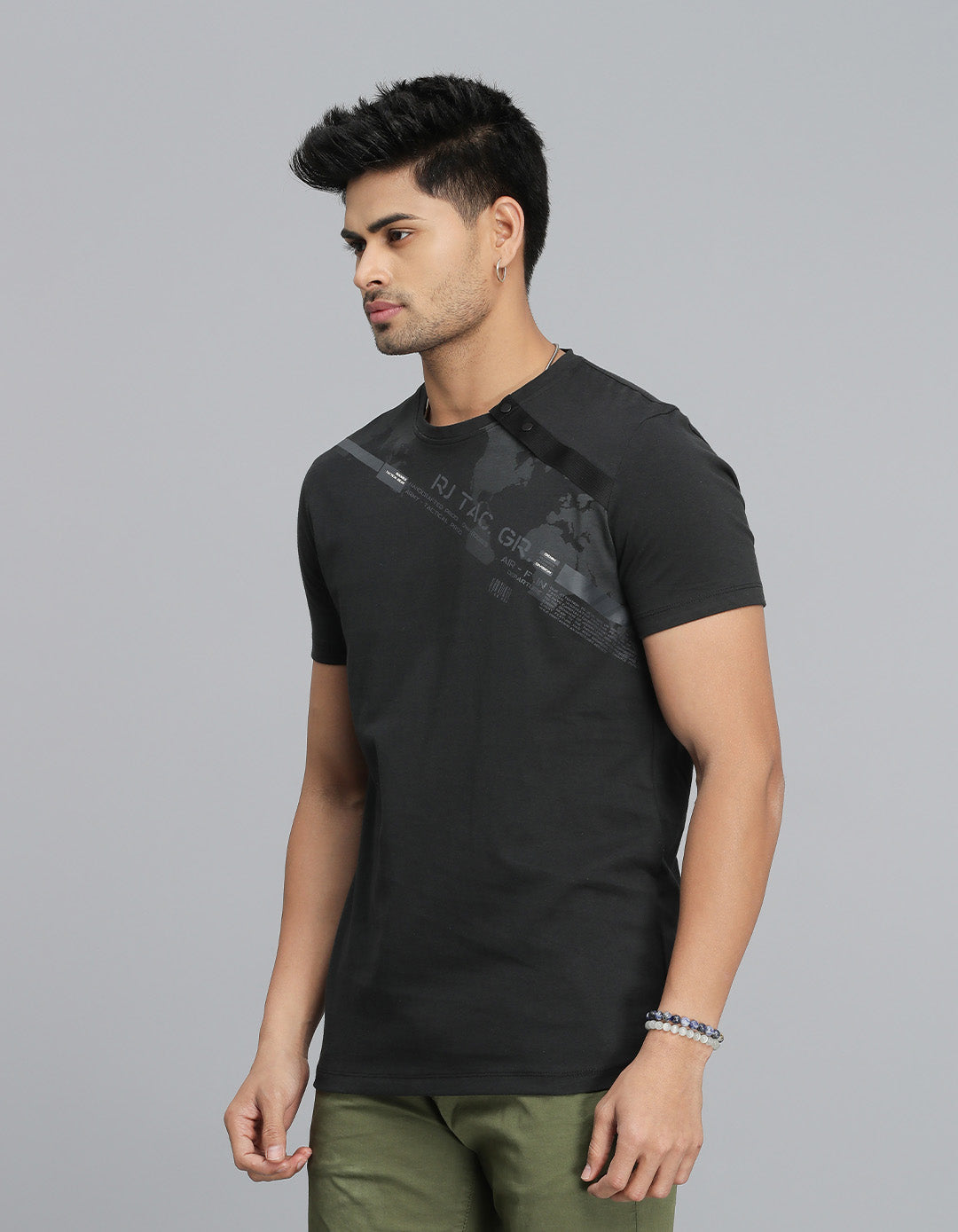 Black Half Sleeves Round Neck Tee