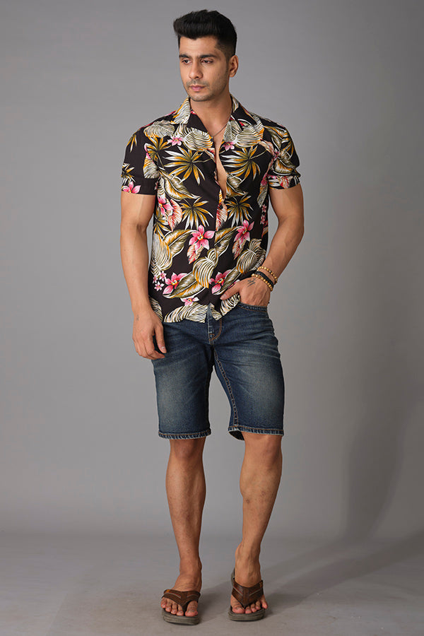 Black Half Sleeve Printed Shirt (Decapario H/Slv Fit)