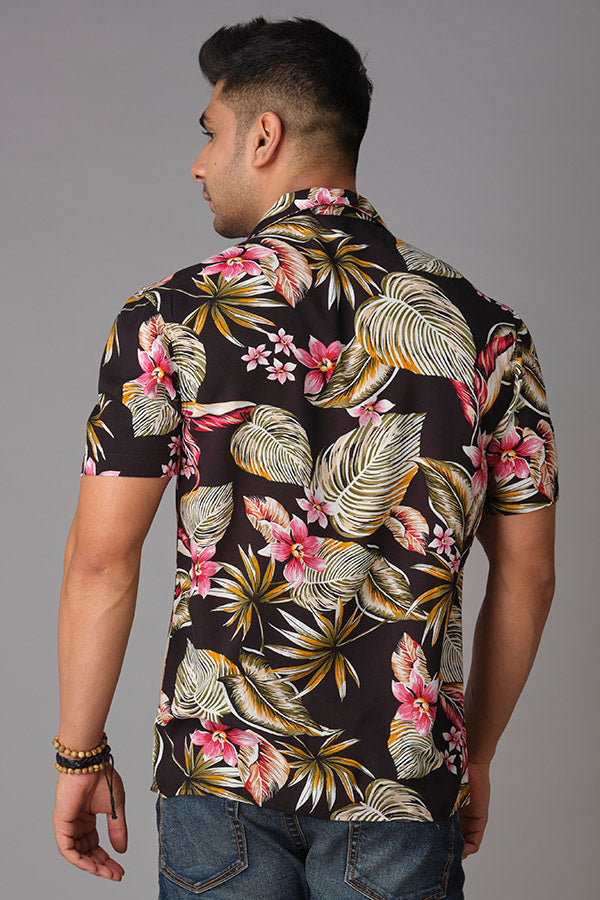 Black Half Sleeve Printed Shirt (Decapario H/Slv Fit)