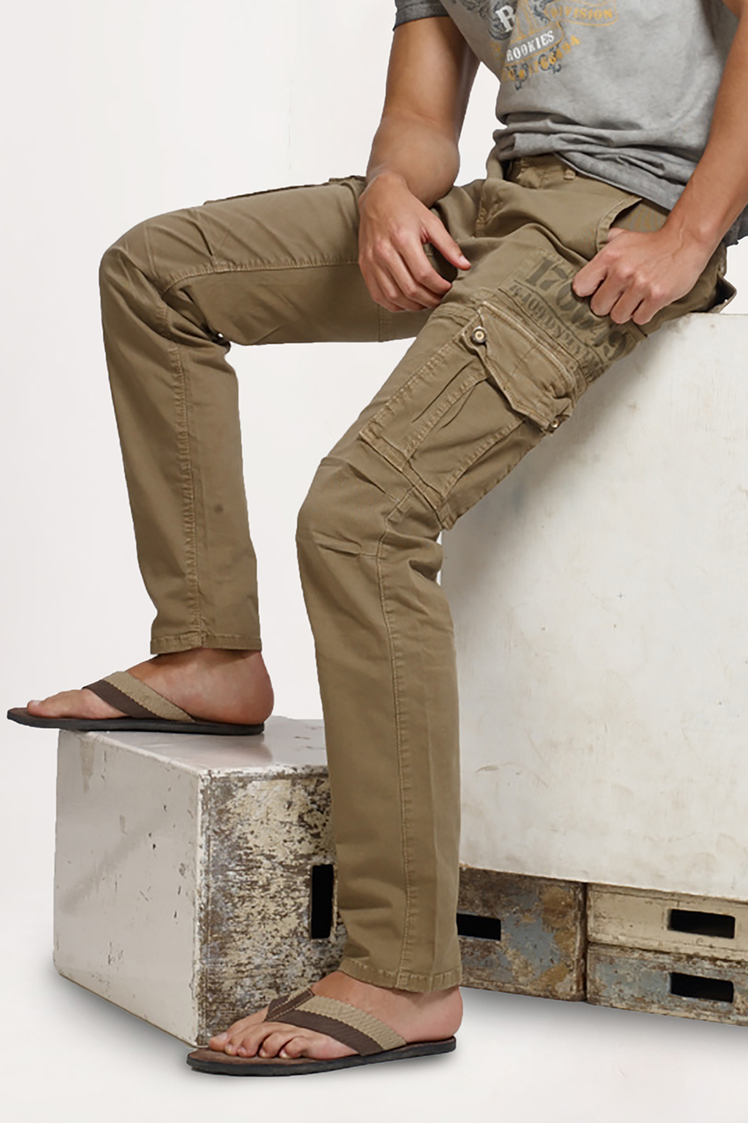 cargo slim fit jeans