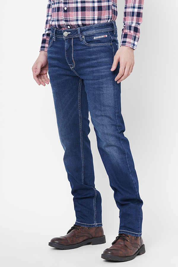 MED BLUE 5 POCKET MIDRISE, REGULAR AND STREIGHT FIT JEANS