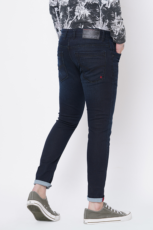 DK BLUE 5 POCKET LOW-RISE TAPERED ANKLE LENGTH JEANS