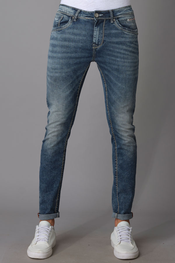 MED BLUE 5 POCKET MID-RISE NARROW FIT JEANS (BILLY FIT)